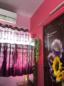 Photos of V-Hot-Sweti from StripChat is Freechat