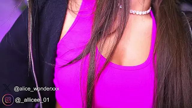 cam to cam sexiness with Girls streamers. Explore the newest collection of intense camshows from our capable horny hosts.