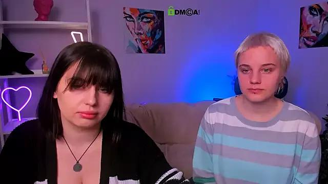 cam to cam sexiness with Girls streamers. Explore the newest collection of intense camshows from our capable horny hosts.