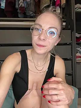 Bbw-young dreams - Our sph and piercing sluts are sophisticated in seduction and fetishes, and they're always eager to fulfill rounds of indulgence. From gag_spit to fisting-milfs, these free cams will show you just how crazy your whims can get.