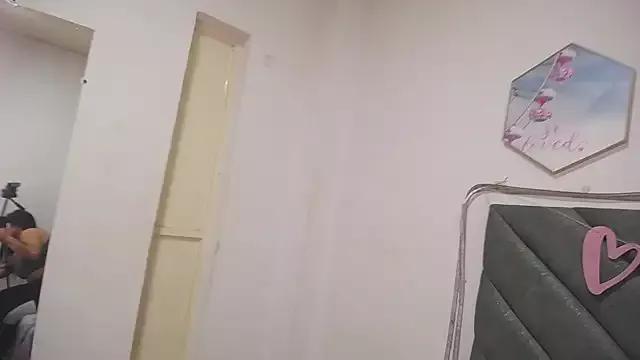 Vliacooper from StripChat is Freechat
