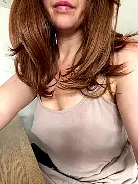 Photos of WildRosexo from StripChat is Freechat