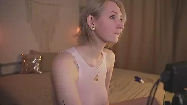 cam to cam sexiness with Girls streamers. Explore the newest collection of intense camshows from our capable horny hosts.