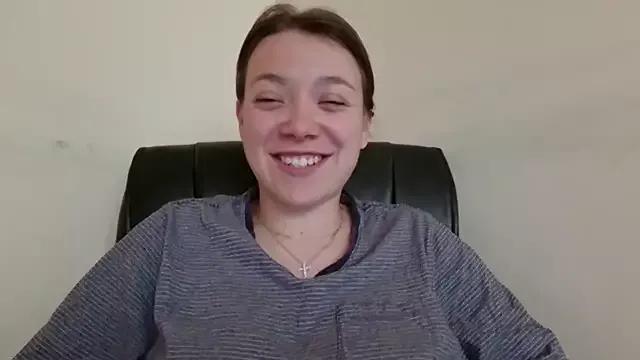 WonderAngela from StripChat is Freechat