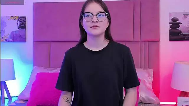 cam to cam sexiness with Girls streamers. Explore the newest collection of intense camshows from our capable horny hosts.