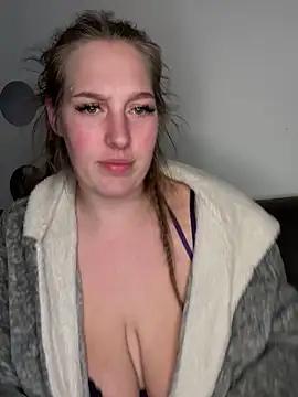 cam to cam sexiness with Girls streamers. Explore the newest collection of intense camshows from our capable horny hosts.