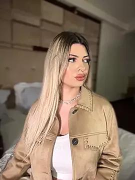 cam to cam sexiness with Girls streamers. Explore the newest collection of intense camshows from our capable horny hosts.