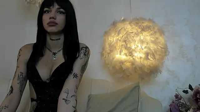 cam to cam sexiness with Girls streamers. Explore the newest collection of intense camshows from our capable horny hosts.