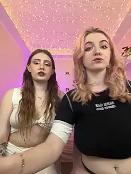 cam to cam sexiness with Girls streamers. Explore the newest collection of intense camshows from our capable horny hosts.