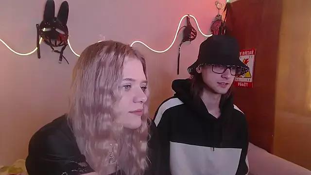 cam to cam sexiness with Girls streamers. Explore the newest collection of intense camshows from our capable horny hosts.
