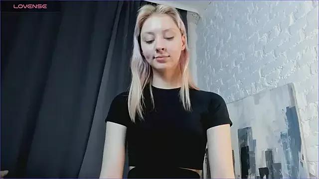 cam to cam sexiness with Girls streamers. Explore the newest collection of intense camshows from our capable horny hosts.