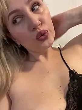 cam to cam sexiness with Girls streamers. Explore the newest collection of intense camshows from our capable horny hosts.