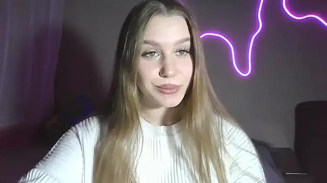 cam to cam sexiness with Girls streamers. Explore the newest collection of intense camshows from our capable horny hosts.