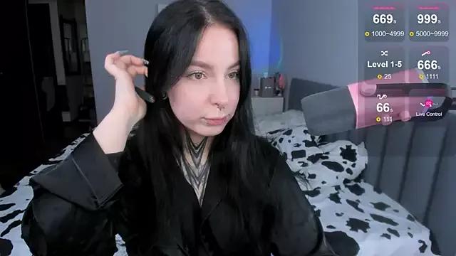 yourvodka from StripChat is Freechat