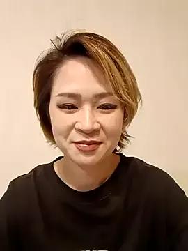 YUU-chan from StripChat is Freechat