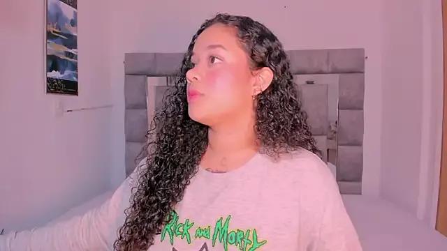 zulyjones from StripChat is Freechat